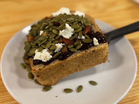 Madison Sourdough by null