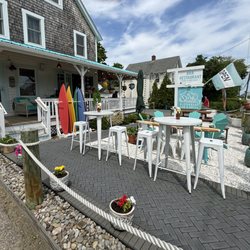 Super nice outdoor seating