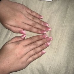 Lucky Nails Salon
