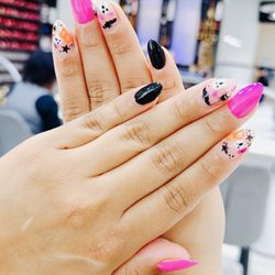 Deja Vu Nail Spa II