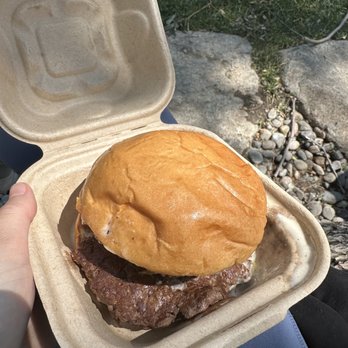 Liberty Burger - Baby Bella burger - Burgers Near Me - Jackson, Wyoming Liberty Burger - Baby Bella burger - Burgers Near Me - Jackson, Wyoming