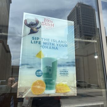 Tropical Smoothie Cafe - Juice Bars & Smoothies Near Me - Detroit, Michigan