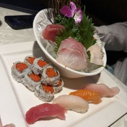 Lunch combo $17 Lunch combo $17