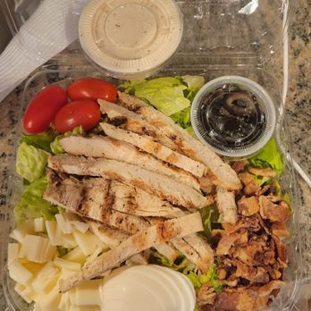 Melville Deli - Chicken cob salad - Delis Near Me - Melville, New York