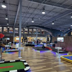 Prehistoric Putt - Overview of the minigame themed putt putt course