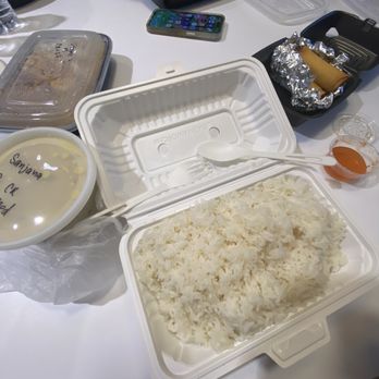 Baby Elephant Thai Cuisine - Green curry, rice, spring rolls - Thai Near Me - Walnut, California