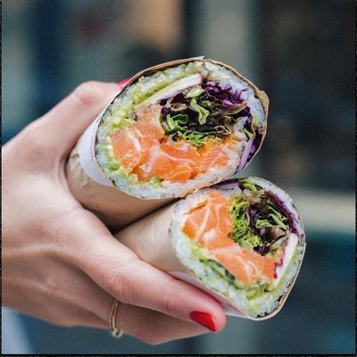 Yoki Express - Asian kitchen & Poke Bowls by null