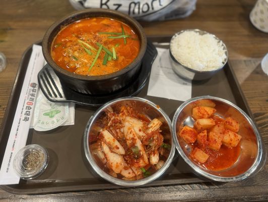 Moobongri Soondae (무봉리 순대국 샌디에고) by null