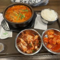 Moobongri - Very delicious spicy pork soup
