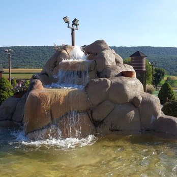Heisler Cloverleaf Dairy - Ice Cream & Frozen Yogurt Near Me - Tamaqua, Pennsylvania