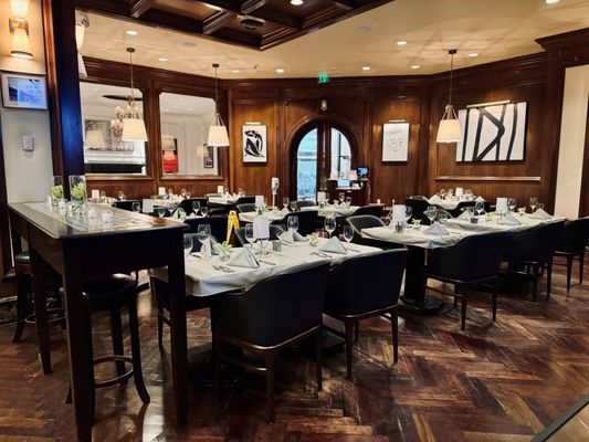 King Bar by David Burke by null