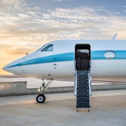 Schubach Aviation - Experience unparalleled luxury as you soar through the skies aboard the iconic Gulfstream G450.