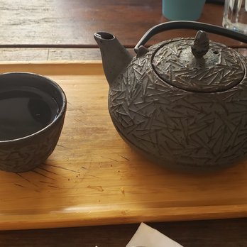 Le Passé Composé - Green Tea served with a nice teapot! - Breakfast & Brunch Near Me - Montreal, Quebec Le Passé Composé - Green Tea served with a nice teapot! - Breakfast & Brunch Near Me - Montreal, Quebec