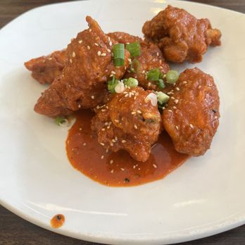KOGI Korean BBQ - Spicy Korean chicken wings - Korean Near Me - Tucson, Arizona