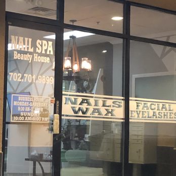 MD Nail Spa - Outside of Store. - Nail Salons Near Me - Las Vegas, Nevada