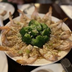 Red Lotus - Shrimp with garlic