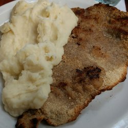 Córdoba Inversiones Café - Milanesa con puré.