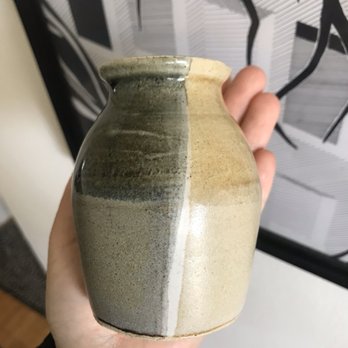 Penguin Foot Pottery - Art Classes Near Me - Chicago, Illinois