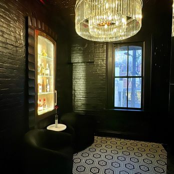 Gallagher's Restaurant - Inside of Gallaghers 2nd floor - New American Near Me - Waterloo, Illinois