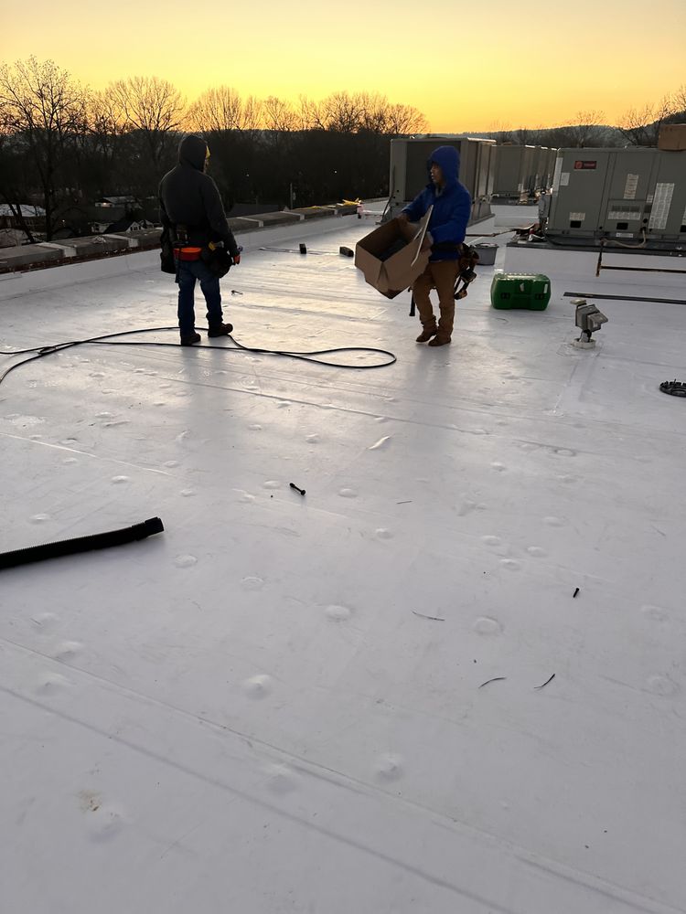 Slide of Aspri Construction