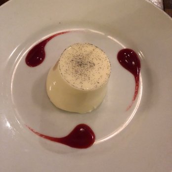 Santa Lucia Paradeplatz - panna cotta ai lamponi - Pizza Near Me - Zürich, ZH