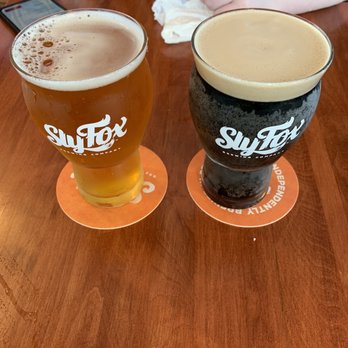 Sly Fox Taphouse at The Point - Pizza Near Me - Pittsburgh, Pennsylvania