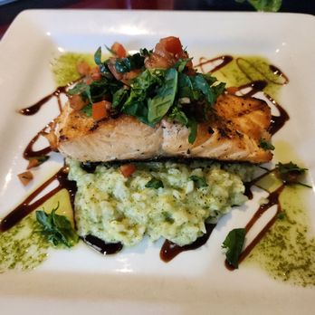 Manderes - Pesto risotto with salmon - Bars Near Me - Folsom, California