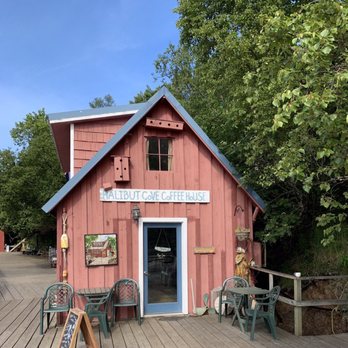 Halibut Cove Coffee House - the outside of the building - Cafes Near Me - Halibut Cove, Alaska Halibut Cove Coffee House - the outside of the building - Cafes Near Me - Halibut Cove, Alaska