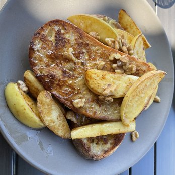 Baker and Cook - French toast with walnuts and apples - Bakeries Near Me - Sonoma, California