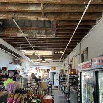 Upstate Stock - Cosmetics & Beauty Supply Near Me - Brooklyn, New York