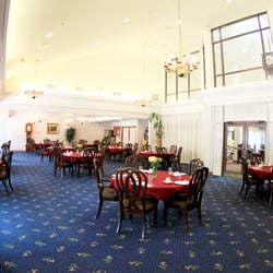 Oak Leaf Manor - Oak Leaf Manor North Grand Dining Room