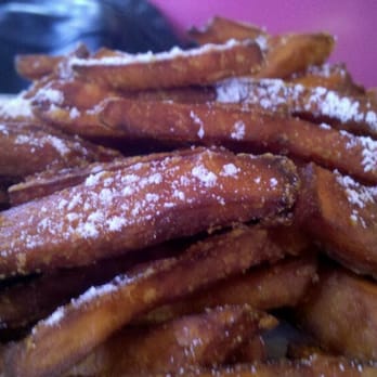 Mount Rainier Railroad Dining - Powdered sugar on sweet potato fries! Delish! - American Near Me - Elbe, Washington Mount Rainier Railroad Dining - Powdered sugar on sweet potato fries! Delish! - American Near Me - Elbe, Washington
