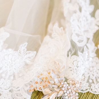 Cleo Bridal - Lace edged wedding veil and sparkly hair comb. - Bridal Near Me - O'Fallon, Missouri Cleo Bridal - Lace edged wedding veil and sparkly hair comb. - Bridal Near Me - O'Fallon, Missouri
