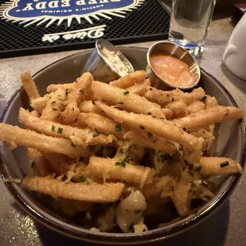 Varley - Gouda fries - Cocktail Bars Near Me - Salt Lake City, Utah
