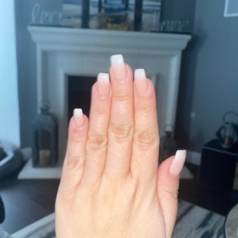 Aria Nail Bar - One week old ombré by Snow, still amazing looking!!! - Nail Salons Near Me - McKinney, Texas