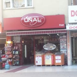 Kuruyemişçi Ünal