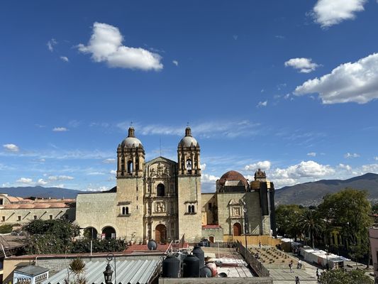 Los Amantes Mezcalería by null