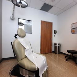 U.S. Dermatology Partners Sugar Land - Pt room