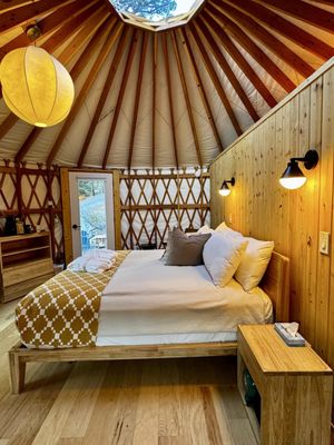 Desolation Hotel Hope Valley by null