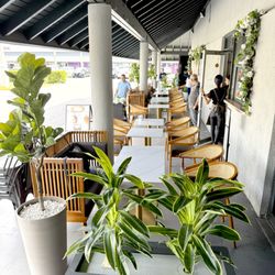 Gables Bistro - Outdoor seating.