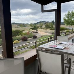 Gran Moraine Estate & Winery