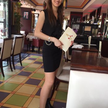 Le Vin Coeur - Anna, the new hostess. Very nice and very attentive. - French Near Me - Paris, 75