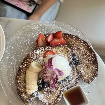 Mamimosas - Sweet brioch French toast - Breakfast & Brunch Near Me - West Covina, California