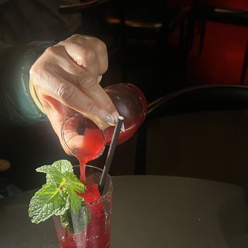 Moonflower - Monochrome - Cocktail Bars Near Me - Chicago, Illinois