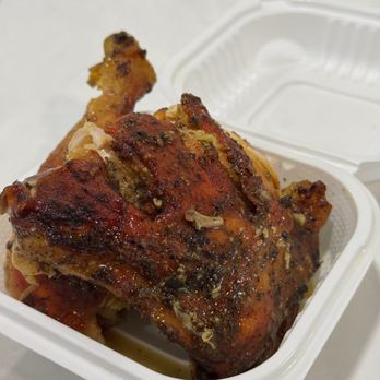 Freddy's Restaurant - Spanish Near Me - Camden, New Jersey