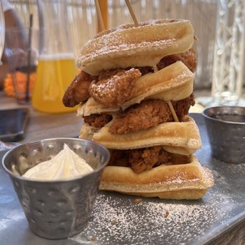 18bin - Chicken and waffles - Bars Near Me - Las Vegas, Nevada