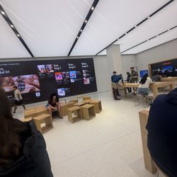 Apple Providence Place