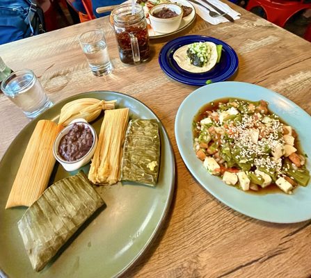 Abuela's Table by null