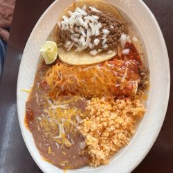 Tacos El Zarape - Taco & enchiladas plate