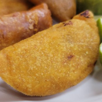 Peppe's Pollo - So crisp and hot! - Colombian Near Me - West Covina, California